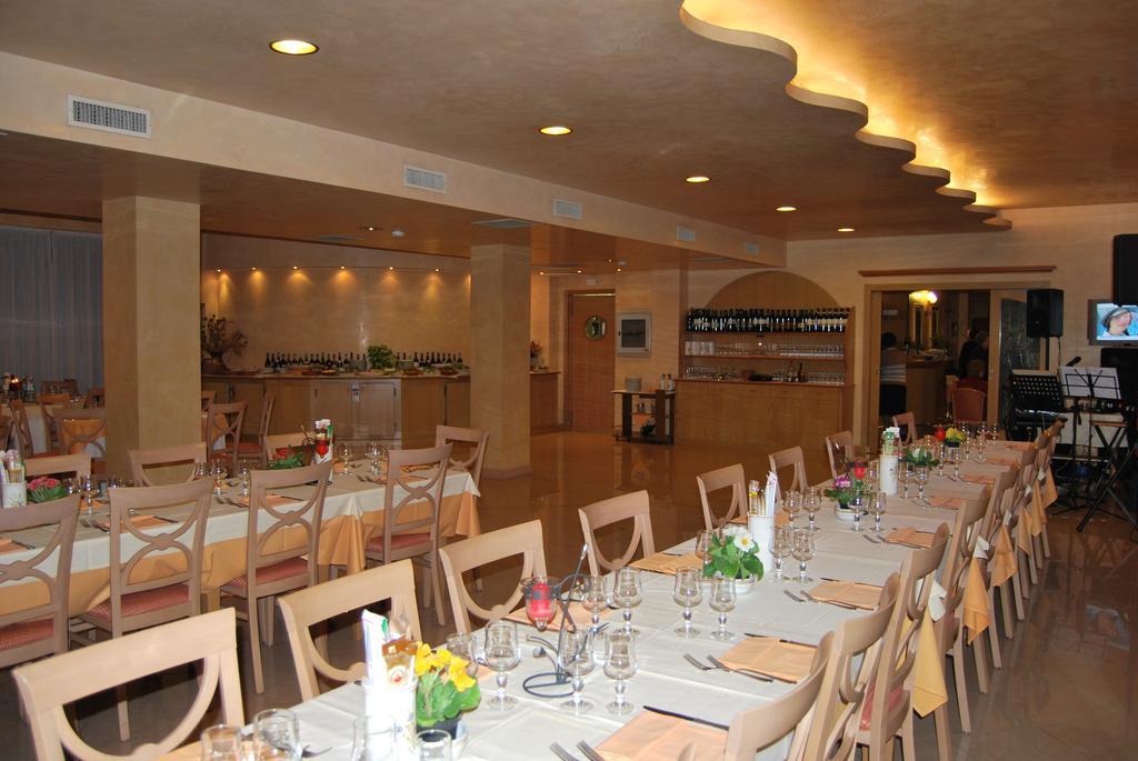 Vecchia Brianza Hotell Seveso Exteriör bild
