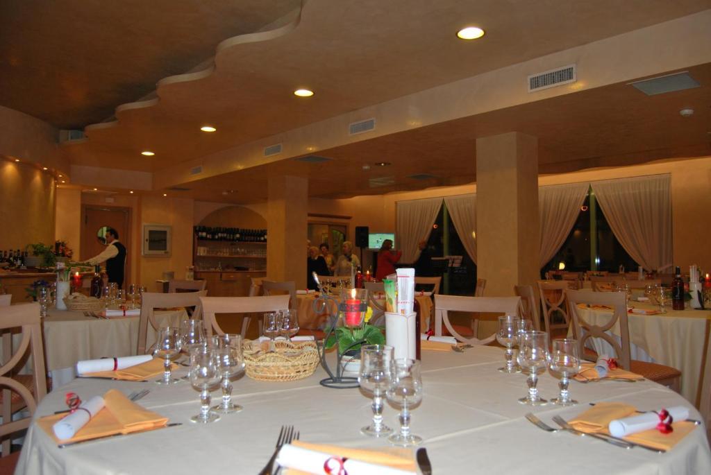 Vecchia Brianza Hotell Seveso Exteriör bild