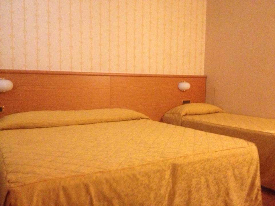 Vecchia Brianza Hotell Seveso Rum bild
