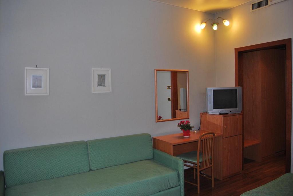 Vecchia Brianza Hotell Seveso Rum bild