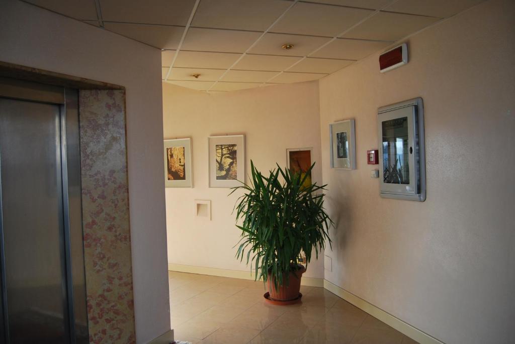 Vecchia Brianza Hotell Seveso Rum bild