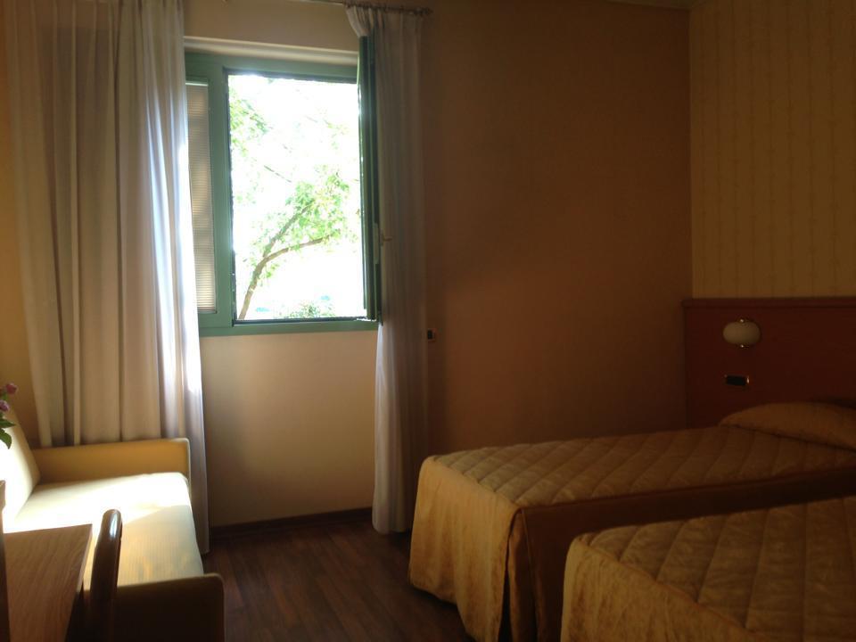 Vecchia Brianza Hotell Seveso Exteriör bild