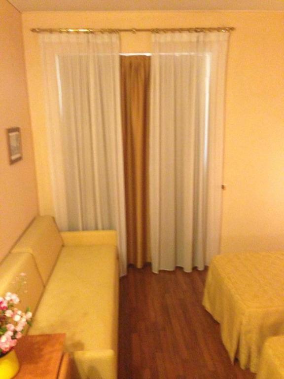 Vecchia Brianza Hotell Seveso Exteriör bild