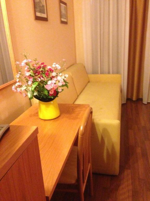 Vecchia Brianza Hotell Seveso Exteriör bild